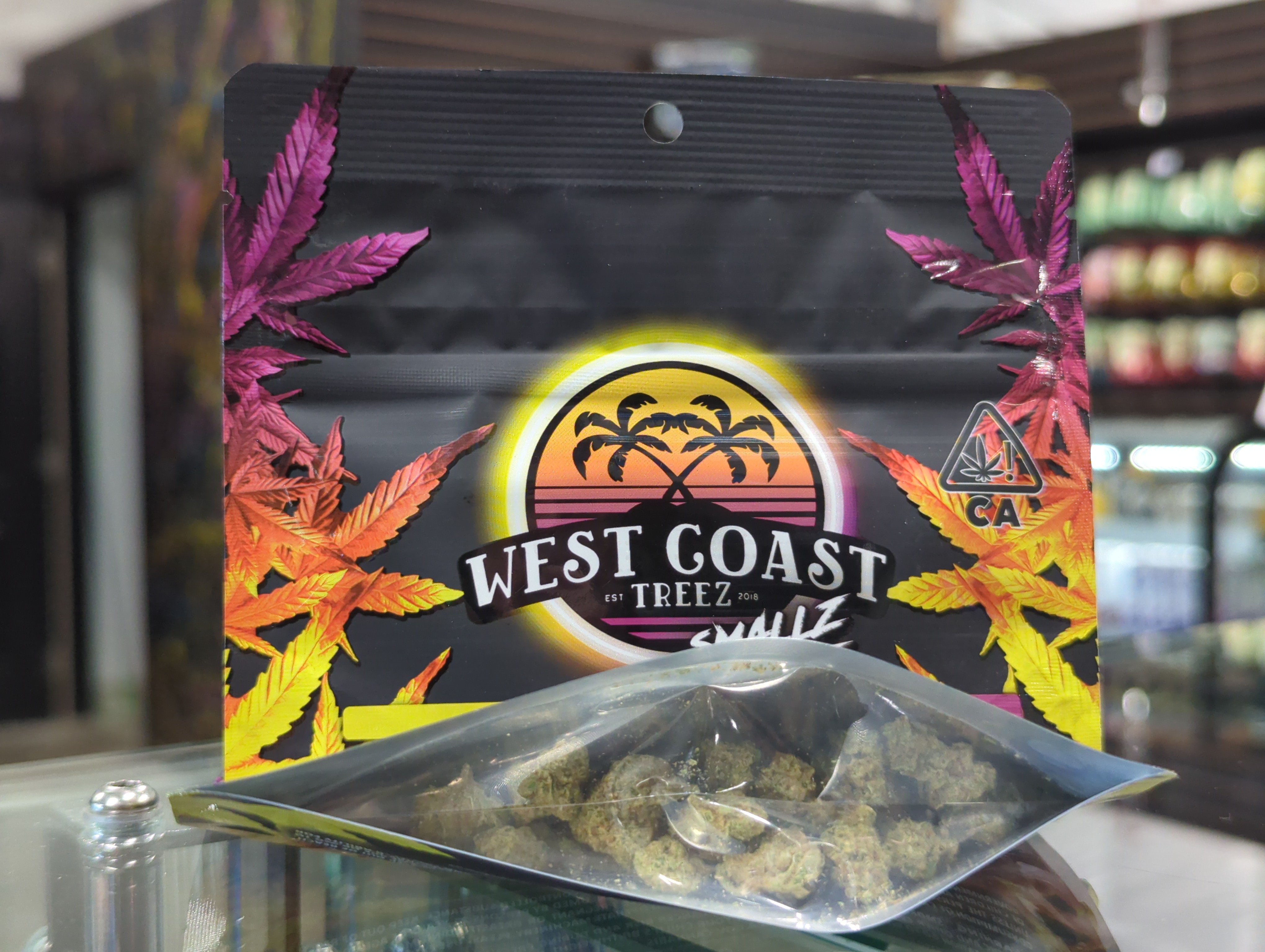West Coast Treez Smallz Glitter Bomb 3.5g Flower | Kure Wellness | Cannabis  Dispensary Ukiah Willits Kits & Kelseyville