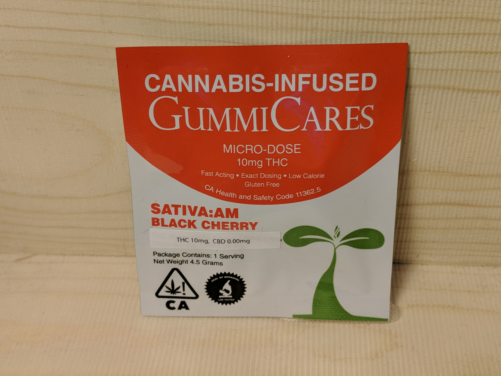GummiCares 10mg THC sativa gummy