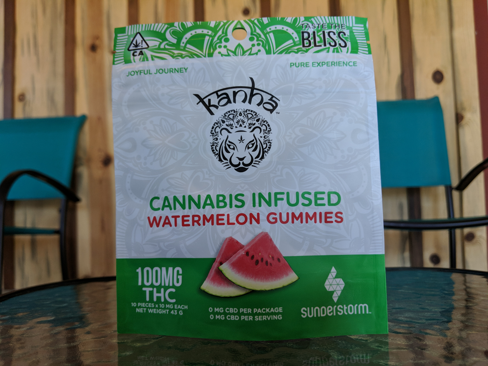 Kanha gummies watermelon 100mg THC 
