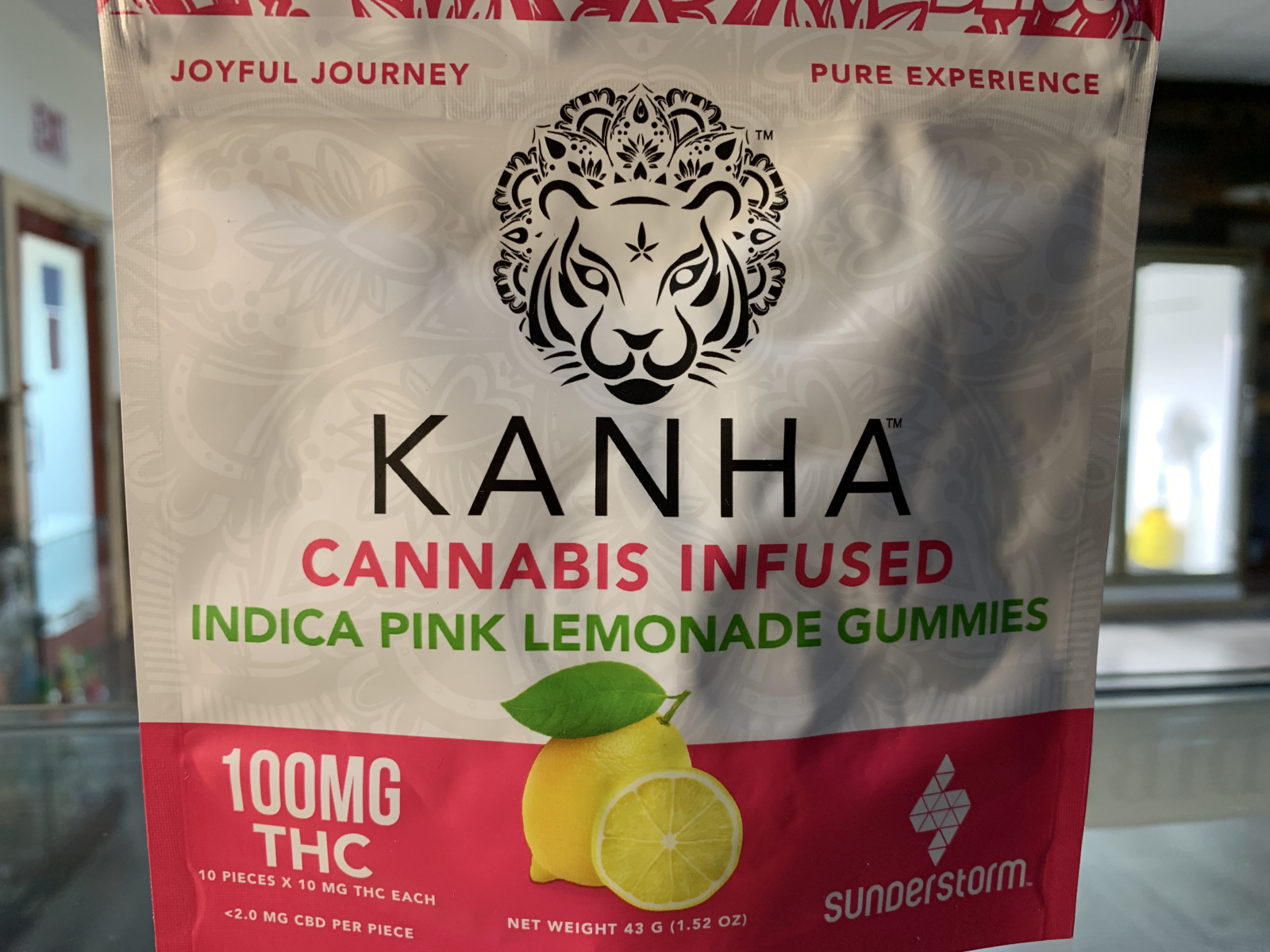 Kanha indica pink lemonade gummies