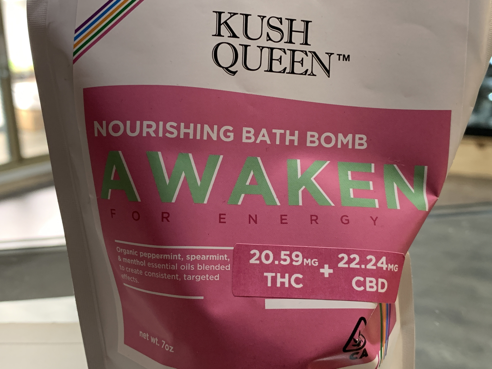 Kush Queen awaken 1:1 bath bomb