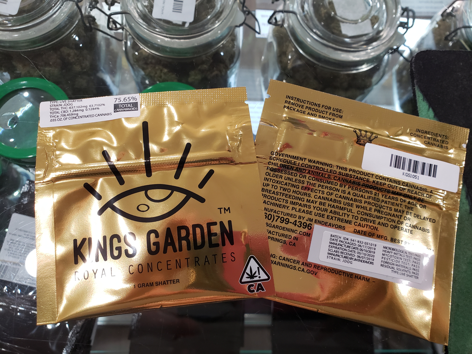 Kings Garden jdog live resin shatter 1 gram