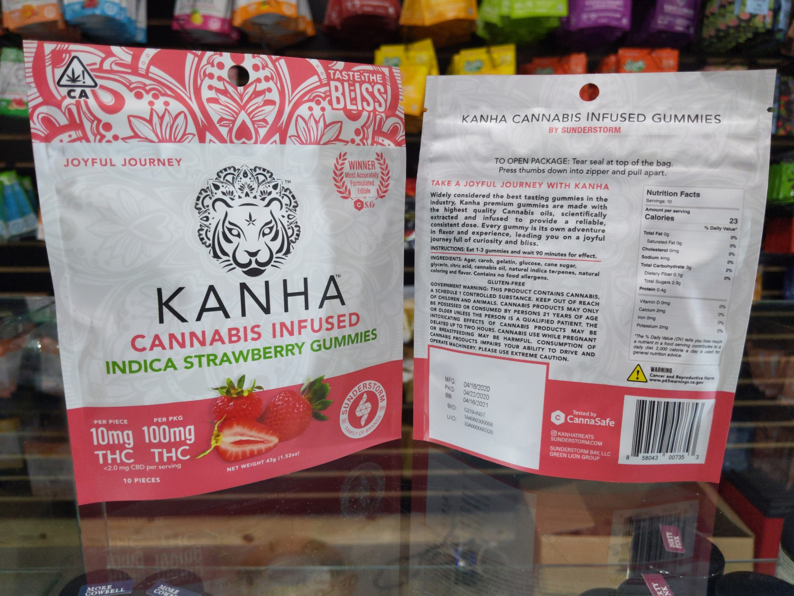 Kanha cannabis infused gummies. Strawberry flavored. 10 pieces, 10 mg of thc per piece. 100mg thx per package