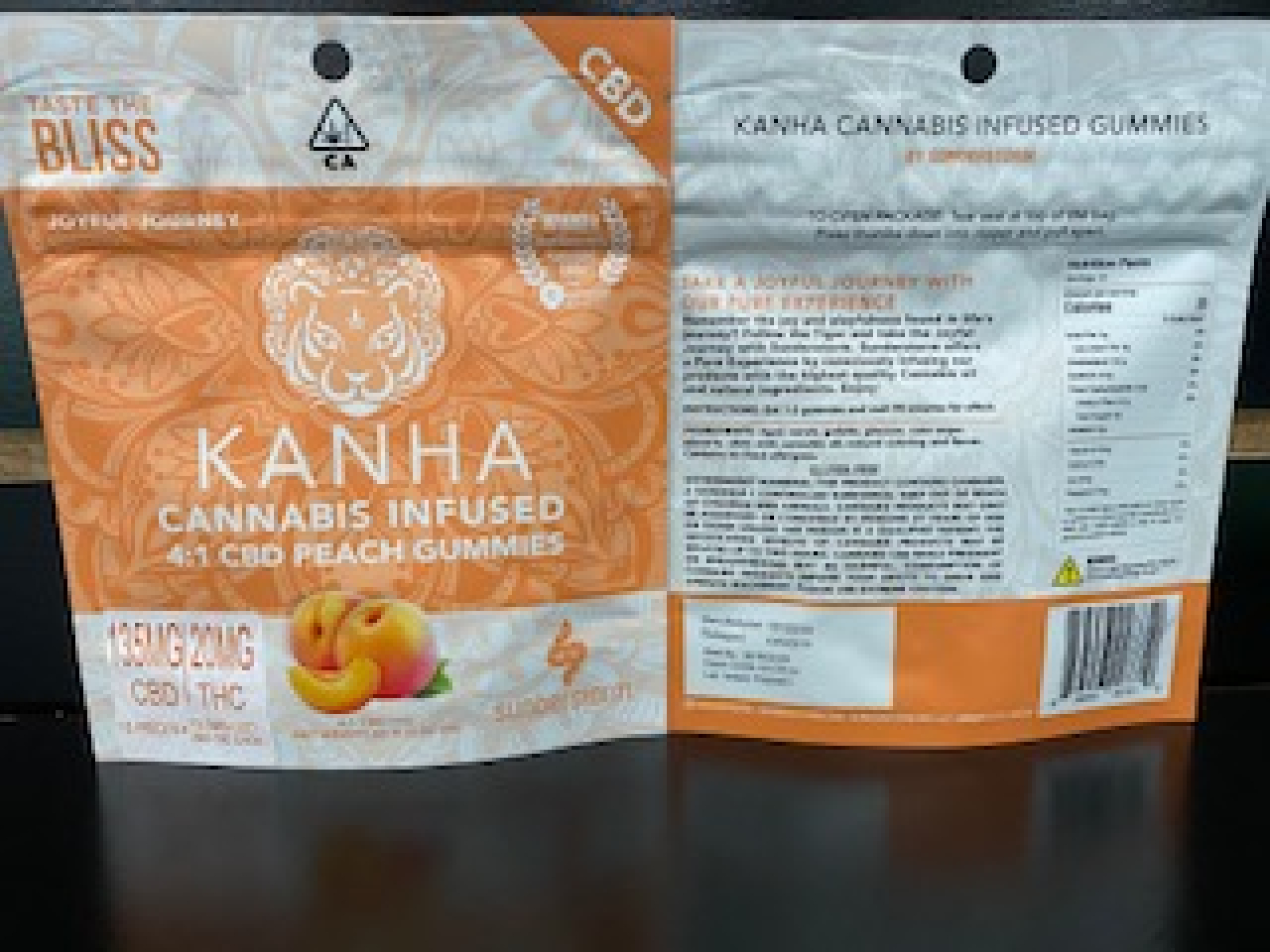 Kanha CBD peach 4 :1 gummies 13.5 milligrams CBD per piece 