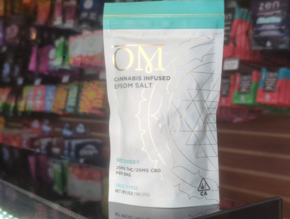 OM Epsom Salt Living Bath 1:1 Salt Recovery 6.5oz Bath Salt Topicals