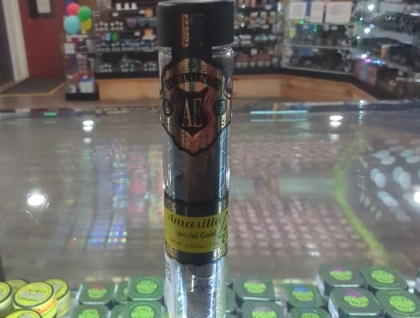 El Blunto: Amarilla Especial Gold Glass Tip Blunt