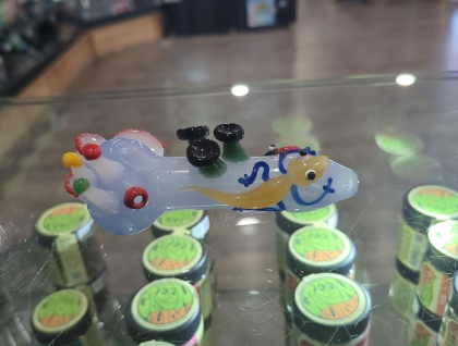 Mushrooms and crawlies hand pipe