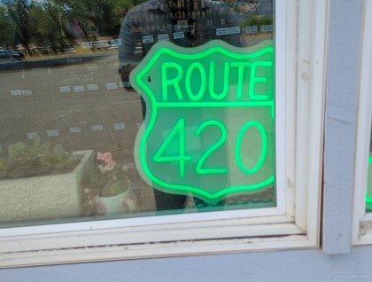 Kure Route 420 Neon