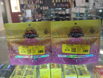 West Coast Treez: Lemon Cake