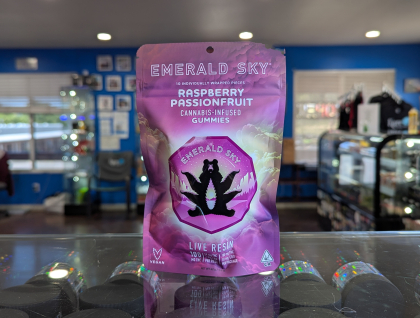 Emerald Sky Raspberry Passionfruit 100mg Live Resin Edibles