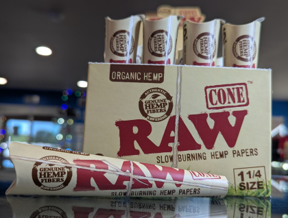 Raw Organic Hemp 1 1/4 Cones 6-pk