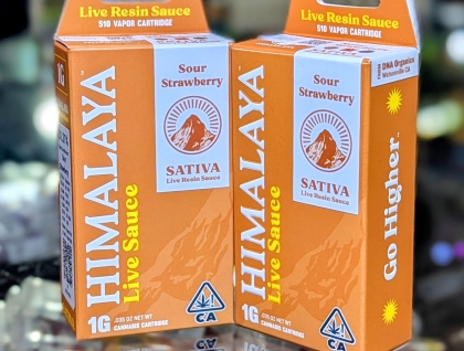 Himalaya: Sour Strawberry