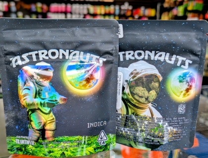 Astronaut 3.5g Space Mamba Flower