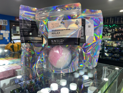 Kush Queen Pride Glitter Bath Bomb 1:1  25mg Bath Bomb