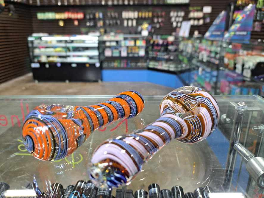 Inside Out USA Color Handpipe