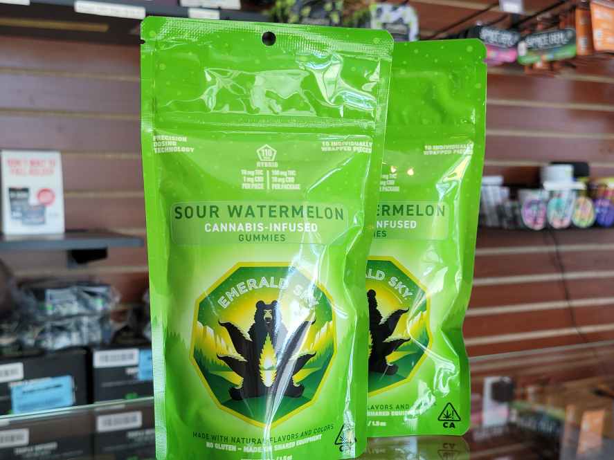 Emerald Sky Gummies Sour Watermelon 100mg Edibles