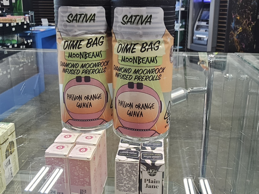 Dime Bag Moonbeams Passion Orange Guava 2.5g Infused Preroll 5pk