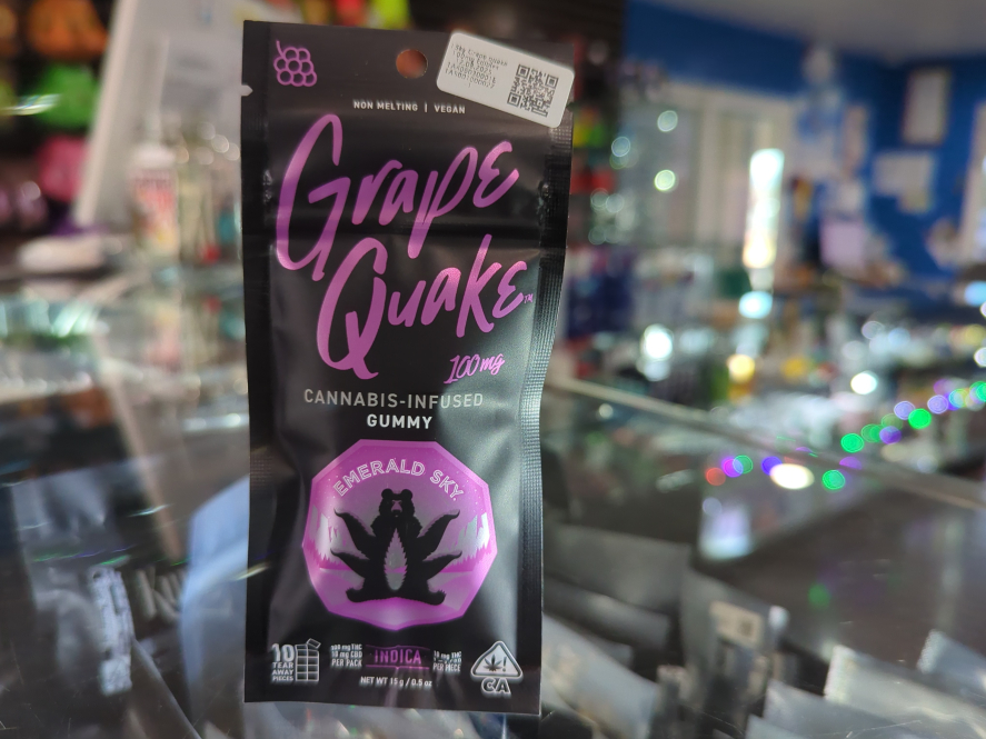 Emerald Sky Grape quake 100mg Edibles