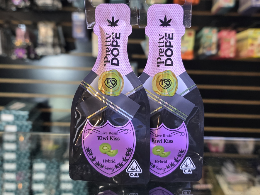 Pretty Dope Kiwi Kiss 1g  Live Resin Cartridge