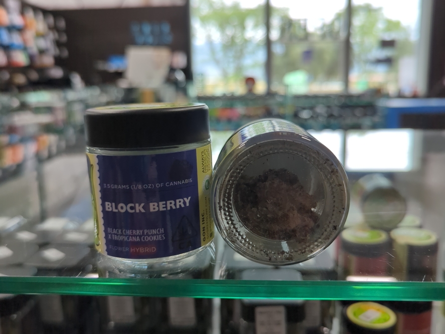Greenline Block Berry 3.5g Indoor Flower