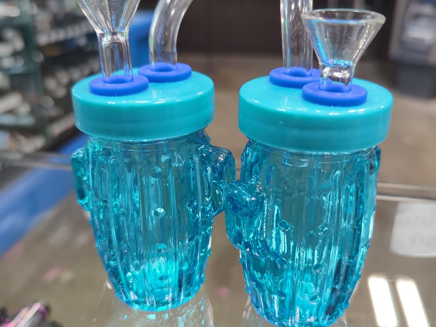 3.5" Glass Cactus Water Pipe Blue