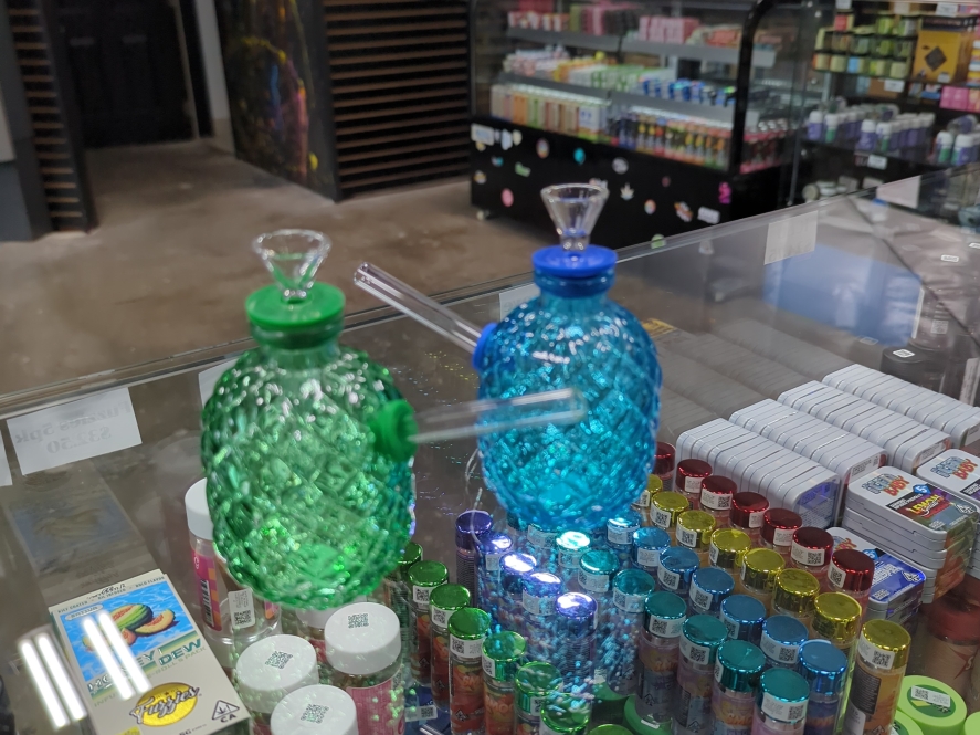 4" Colored Glass Pineapple Water Pipe