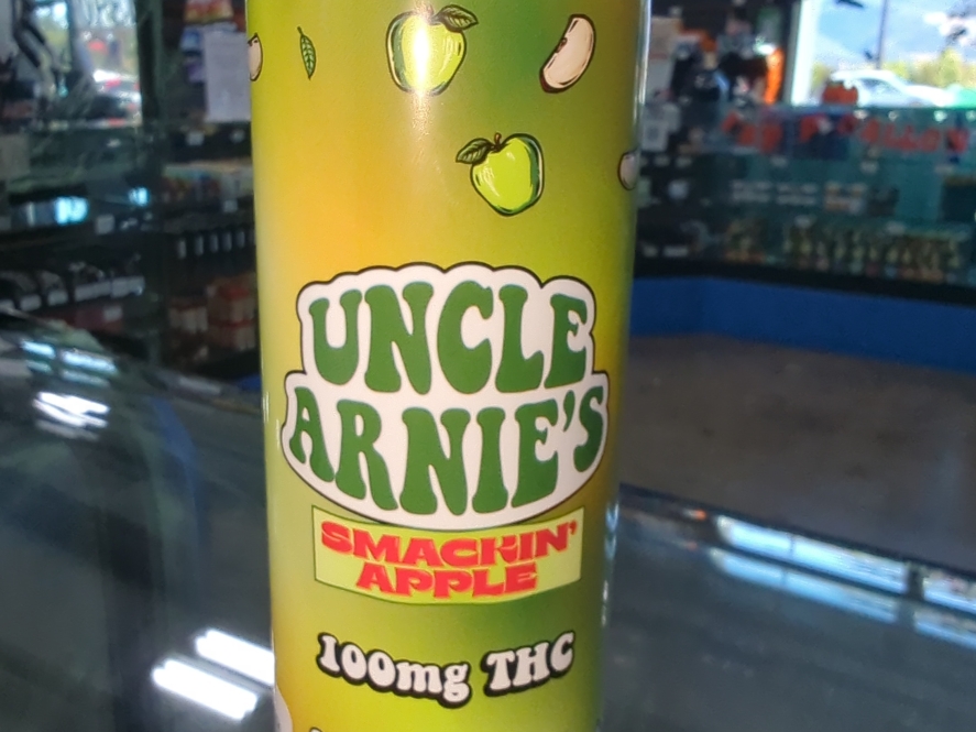Uncle Arnie's Smacking Apple 12oz Beverage