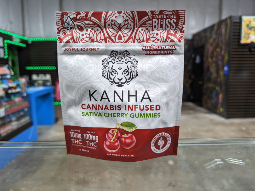 Kanha Cherry 100mg THC Gummies