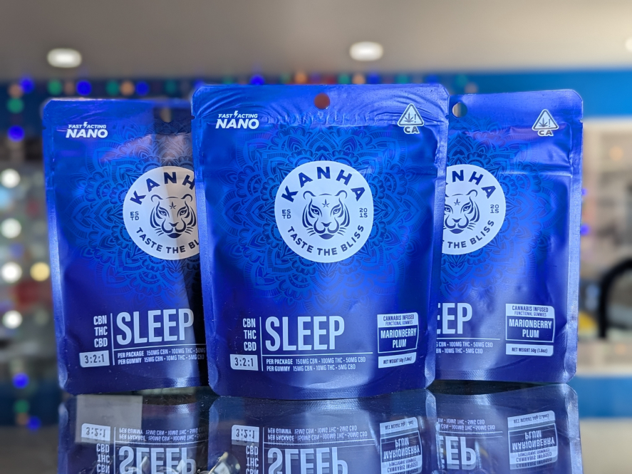 Kanha Nano Sleep Marionberry Plum 3:2:1 CBN/THC/CBD 100mg Gummies
