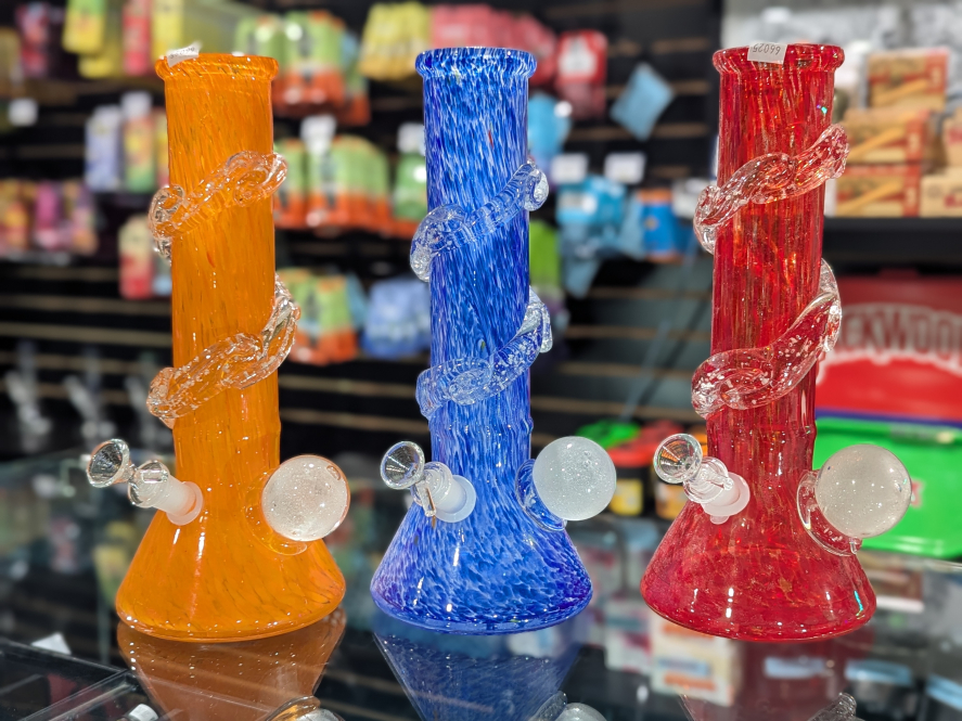 12" Heavy Soft Glass Flower Vas (66025)
