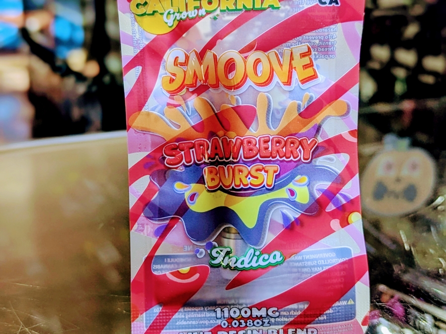Smoove Strawberry Burst 1.1g Cartridge