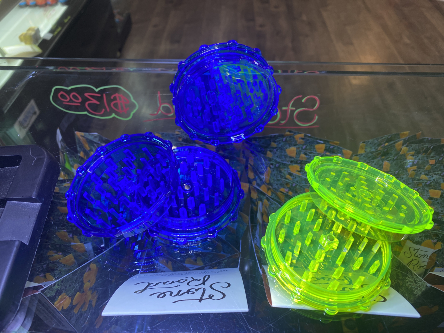 Clear Plastic Grinder